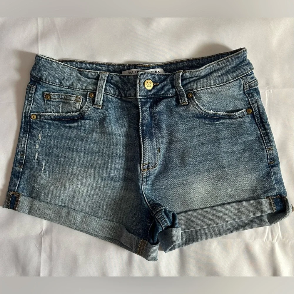 Celebrity Pink Distressed Denim Shorts Size 7